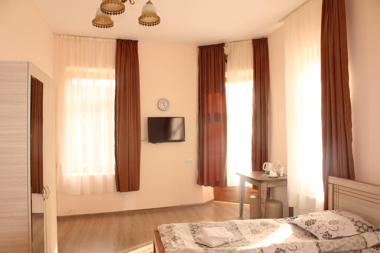 Hotel Vita Tbilisi ภายนอก รูปภาพ