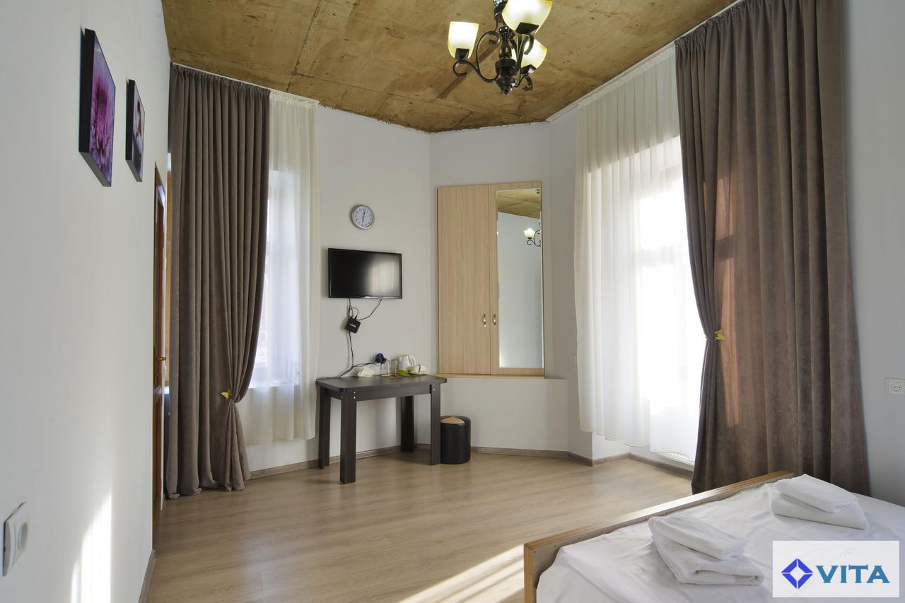 Hotel Vita Tbilisi ภายนอก รูปภาพ