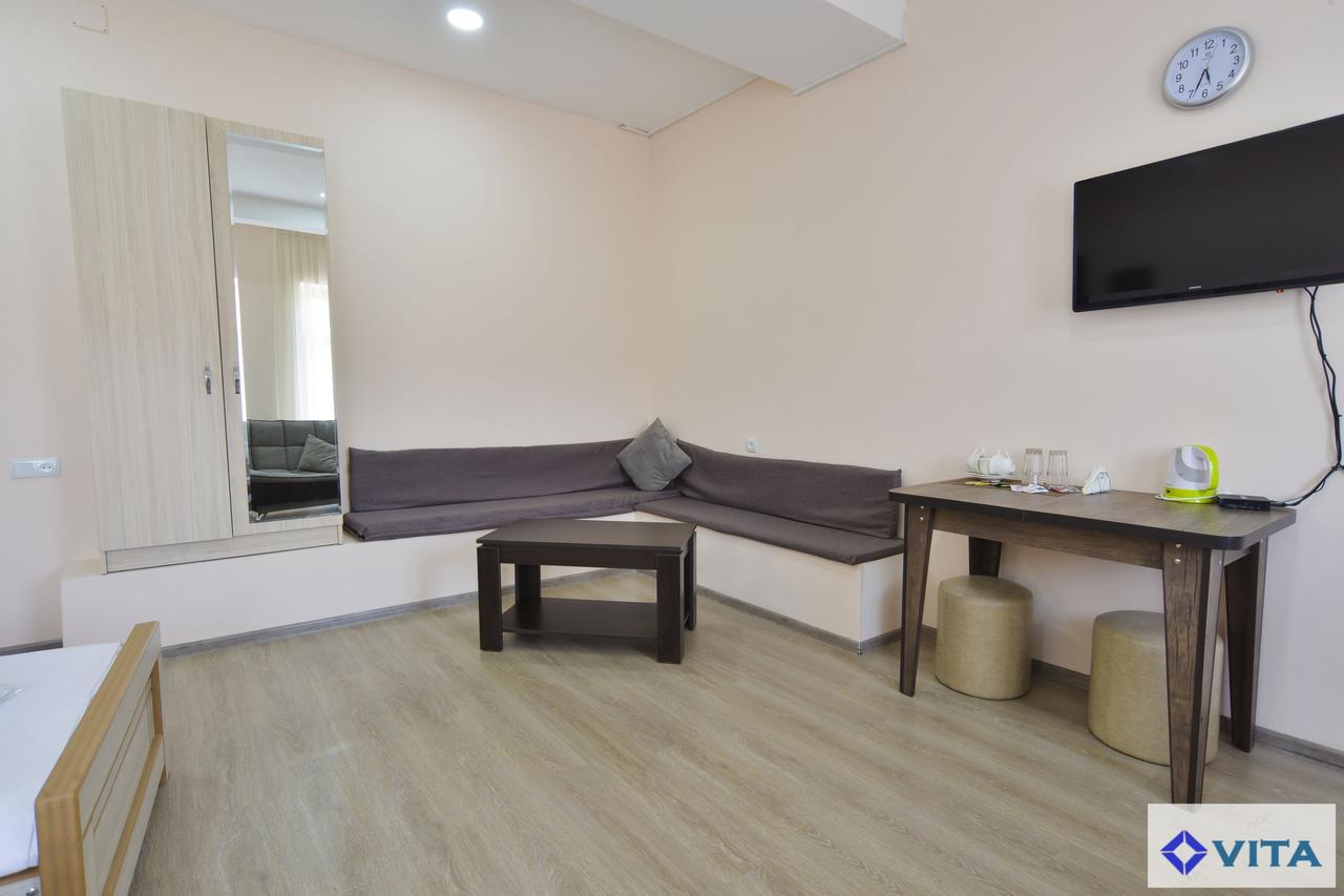 Hotel Vita Tbilisi ภายนอก รูปภาพ